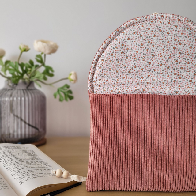 Pochette à livre Romy velours vieux rose