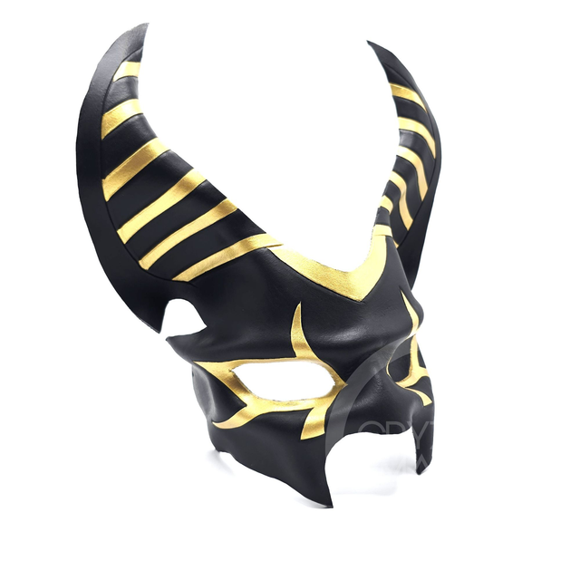 Anubis mask: Black gold