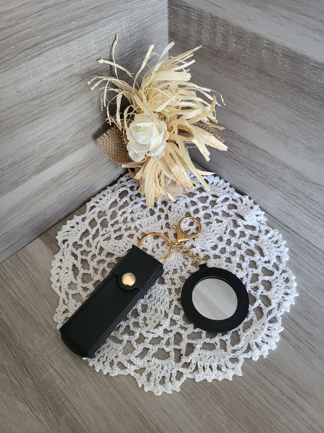 Porte-clef porte rouge à lèvre avec miroir (noir miroir rond)