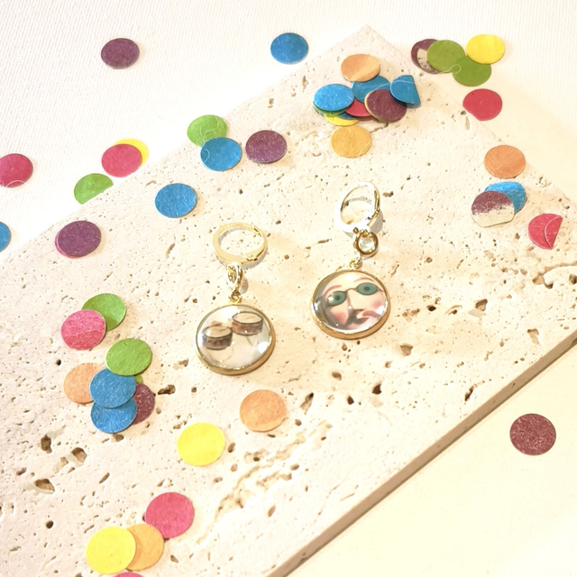 Boucles d’oreilles dorées 18K – Acier inox hypoallergénique – Personnalisables avec charm’s