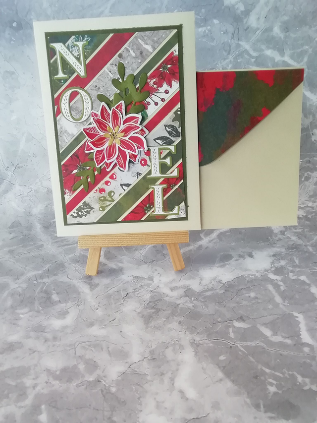 Carte de Noël Beige &amp; Vert Feuillage - Motif Poinsettia Relief 3D - Embossage Noël Blanc