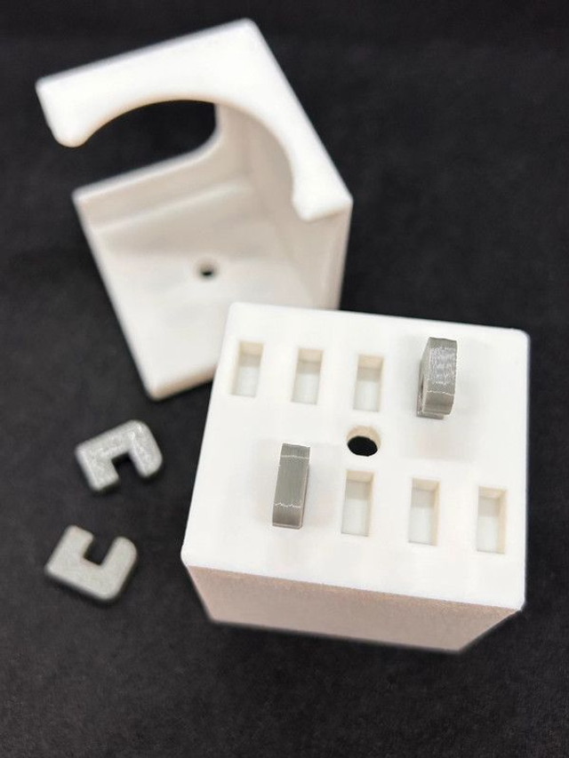 M0070 Power Stripe Holder For IKEA Skadis And Wall Mount