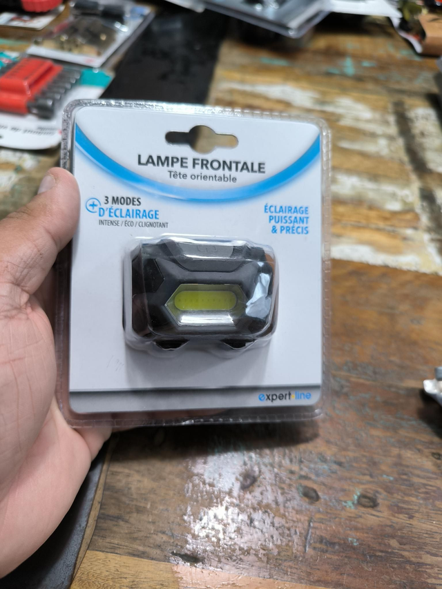 LAMPE FRONTALE LED 3 MODES