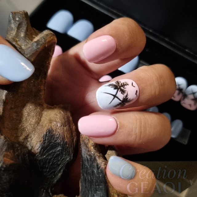 Pastel beach little oval S