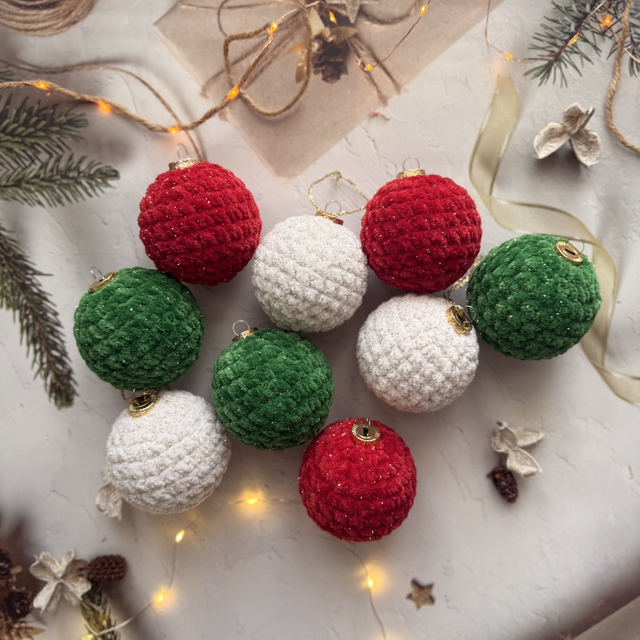 Boule de Noël traditionnelle à paillettes