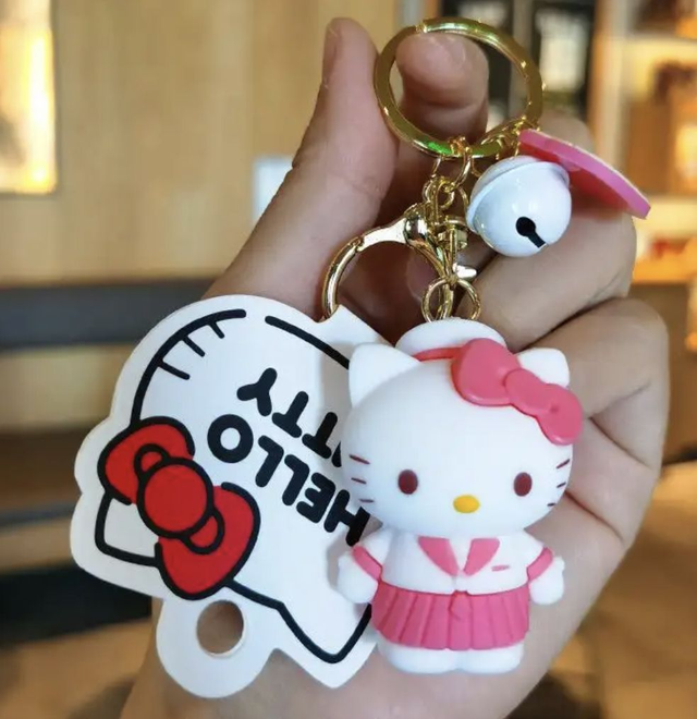 0148 - Hello Kitty - Hello Kitty met rokje