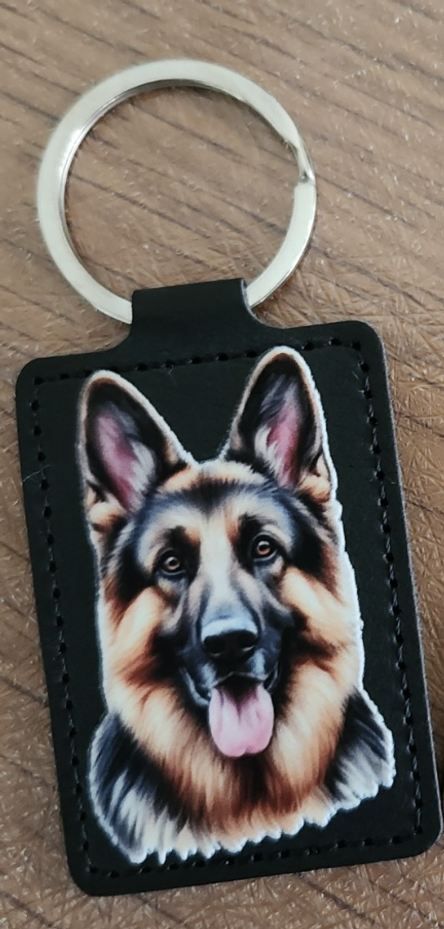 Porte-clés chien en similicuir  &quot; Berger Allemand &quot; A