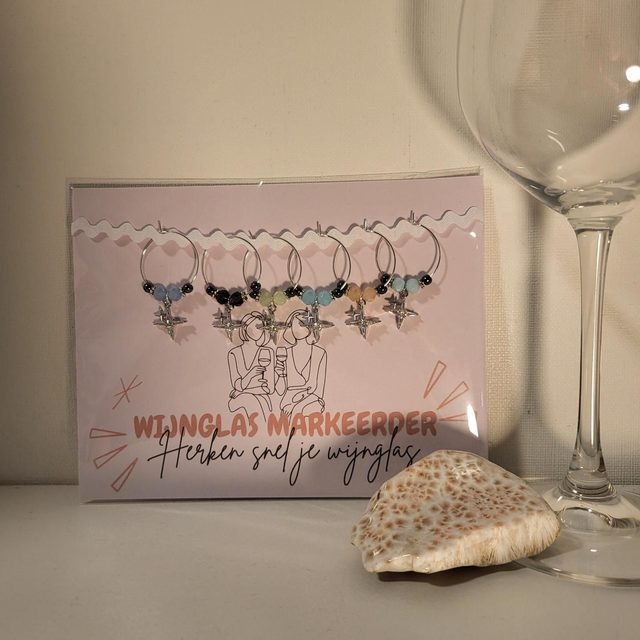 Wijnglas markeerder (set van 6) met Hematiet, Sterbedel en Glaskraaltjes(13.004)
