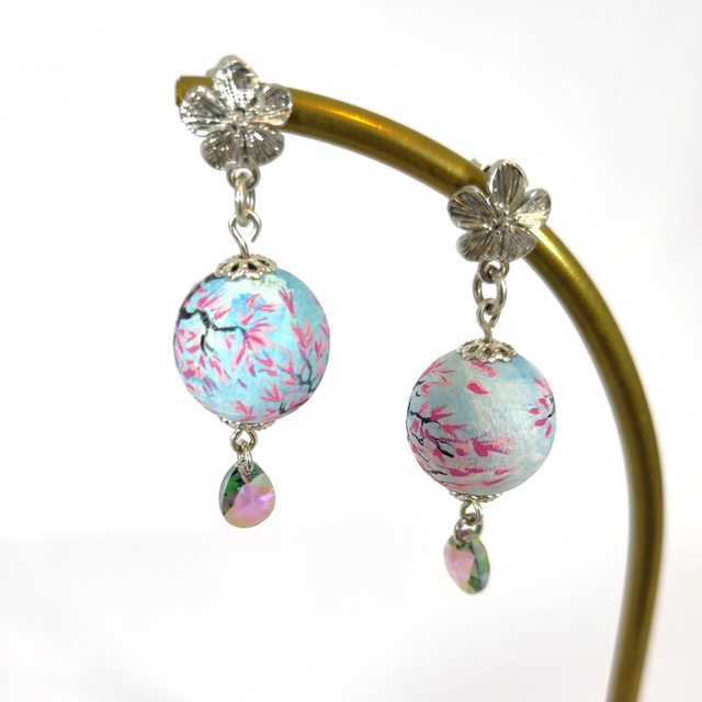 Boucles d&#039;oreilles SAKURA printanières - Taille L - Clous fleuris argentés