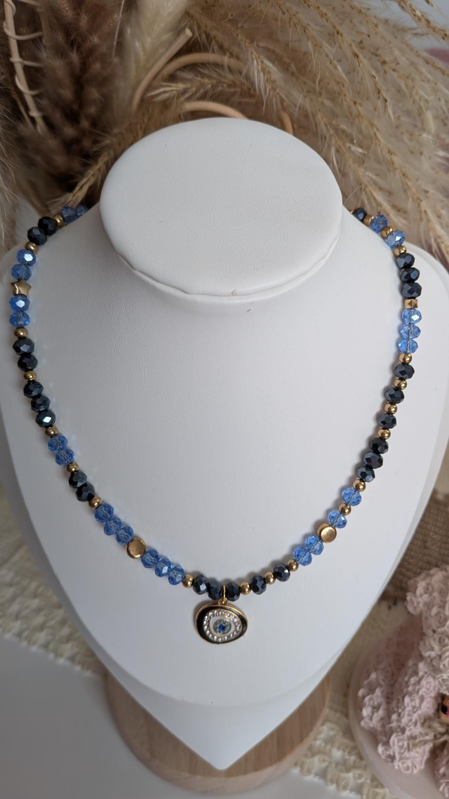 Blue crystals necklace 