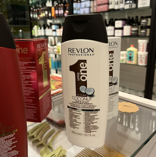 REVLON UNIQ ONE COCONUT CONDITIONER SHAMPOO 300ml 
