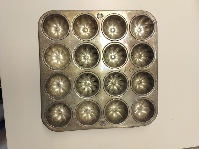 Vintage GSW muffinivuoka #098