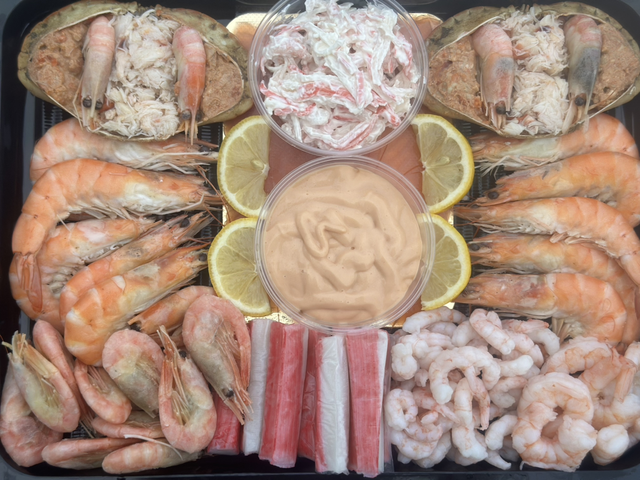 1 £40 Christmas Smoked Salmon, Crab, Crevette and Prawn Platter