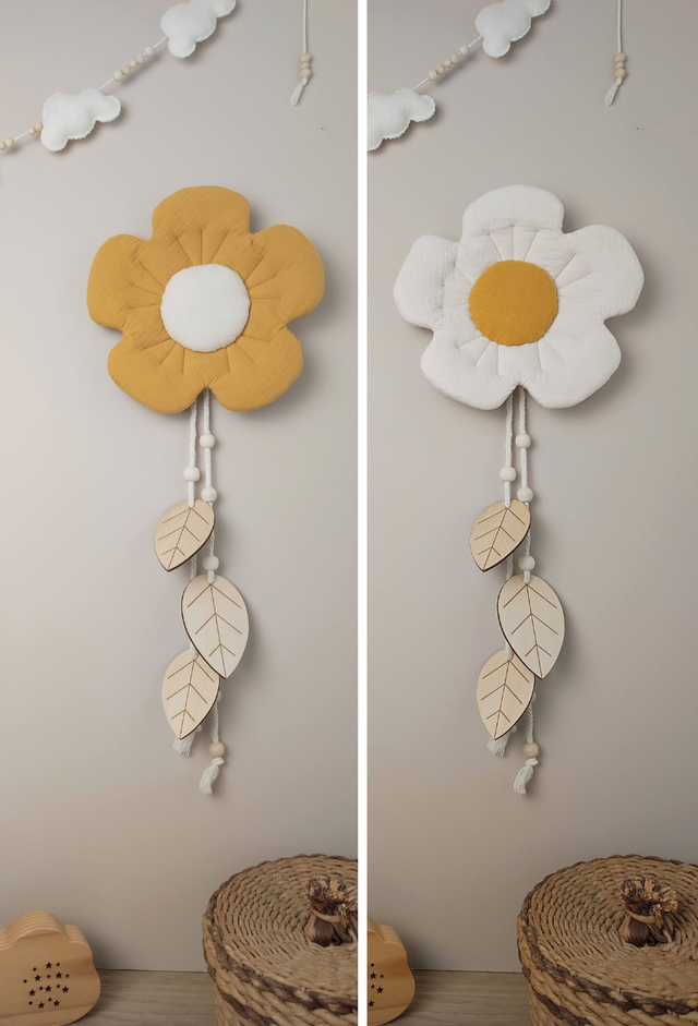 Déco murale fleur : jaune moutarde et écru 