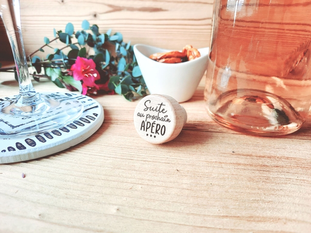 Bouchon en Bois et Liège - &quot; Suite au prochain apéro &quot;