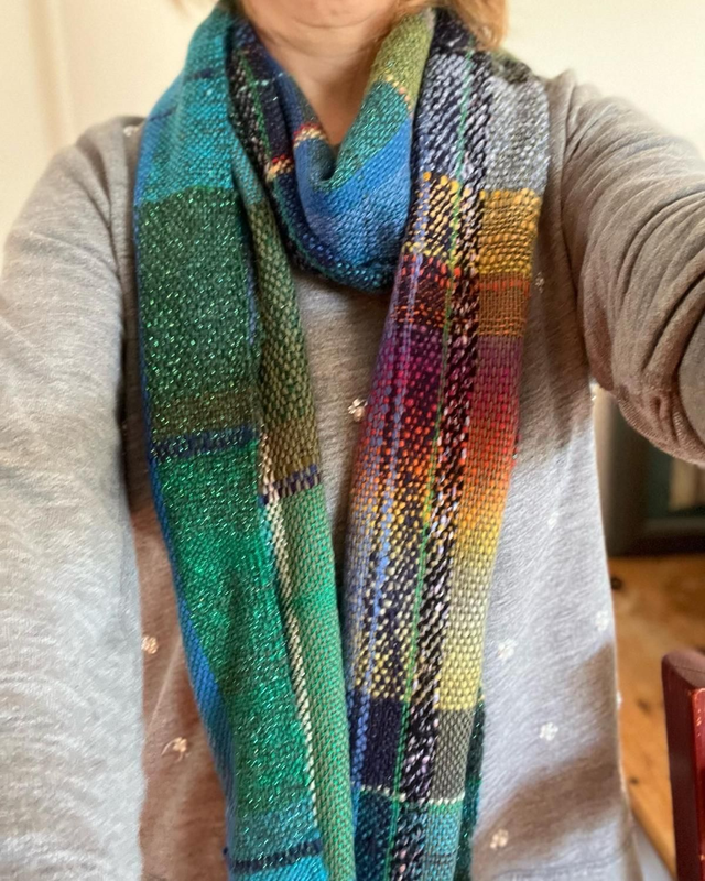 Kleurrijke blauwgroene shawl 