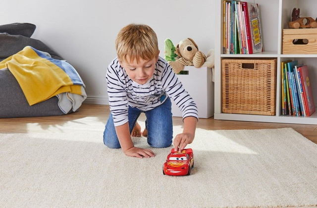 Flash Mc Queen avec son et lumière à assembler Revell 06562 1/20