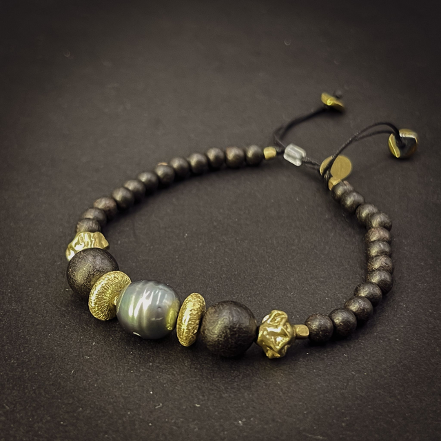 Bracelet perle de culture d&#039;eau douce noires et ébène 