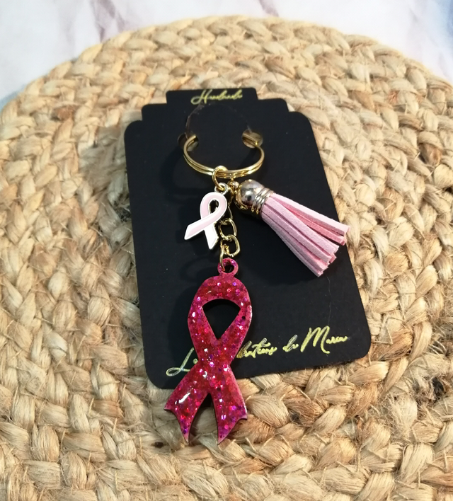 Porte clés octobre rose - soutenez la lutte contre le cancer du sein