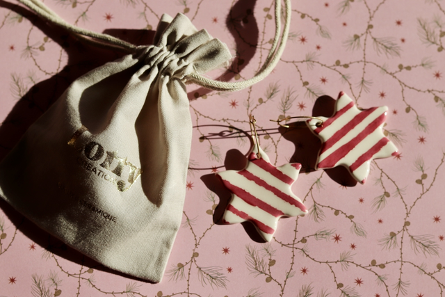 Boucles d’oreilles en céramique - flocons roses