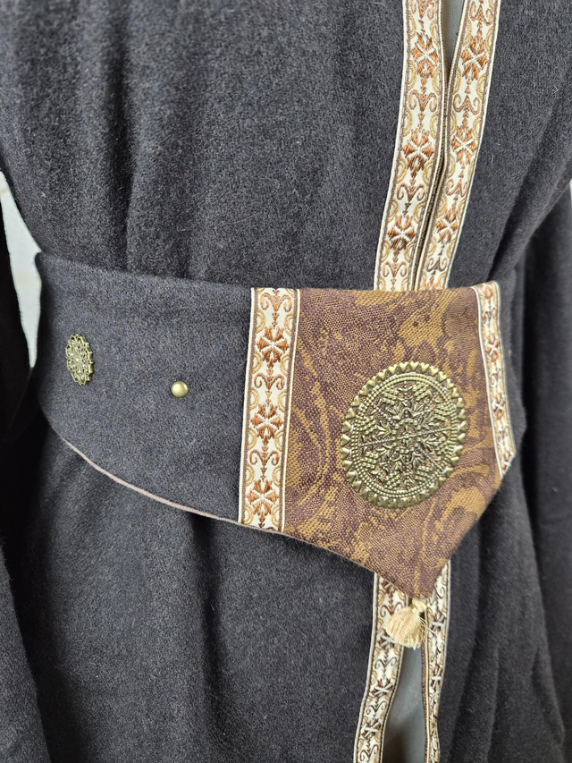 Cape à oreilles + Ceinture Marron