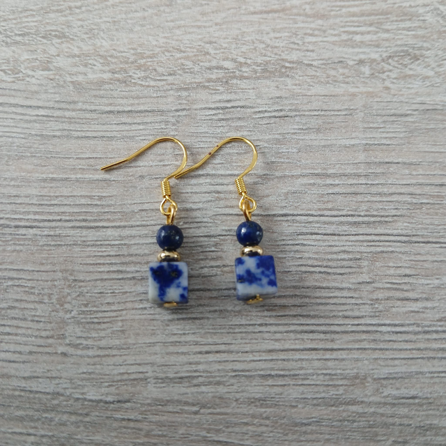 Oorbellen – Lapis Lazuli – goudkleurig RVS (1.277)