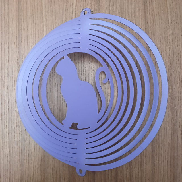 DAMAGED &amp; DISCOUNTED Cat Windspinner