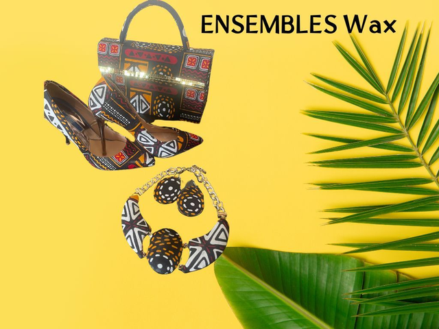 ENSEMBLES SAC/CHAUSSURES/COLLIER/BOUCLES