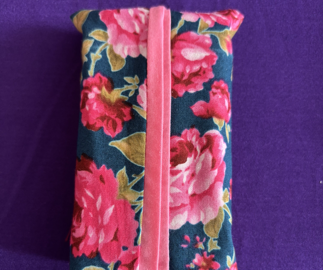 Pocket Tissue cover/holder Roses including tissues