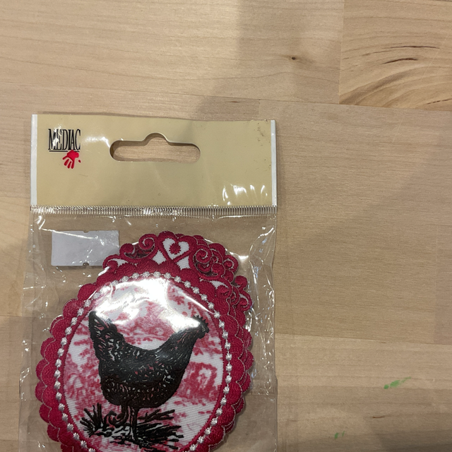 Écusson grand la pièce MEDIAC