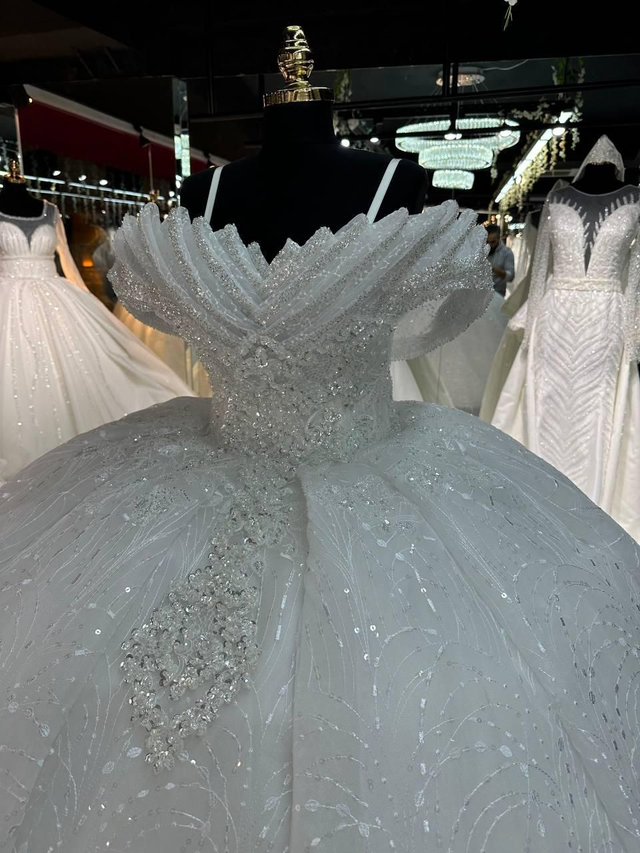 Robe de Mariée Princesse Luxury avec Paillettes / Réf : RMP47