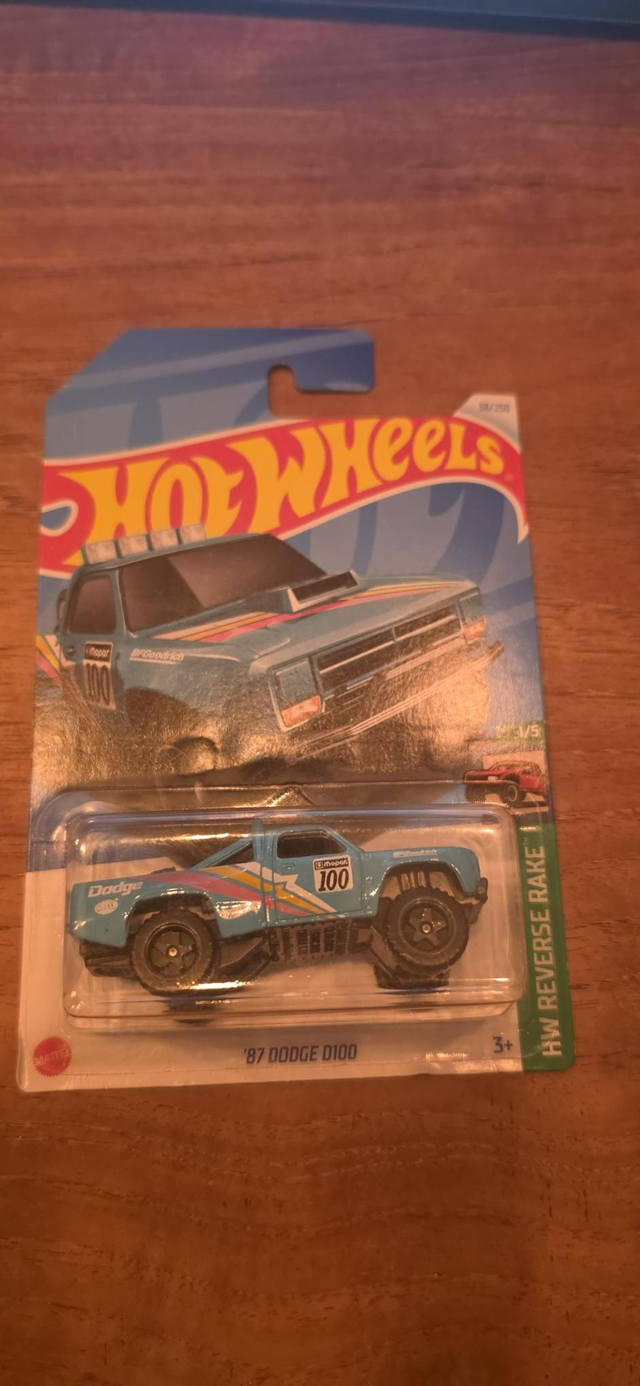 Dodge d100 1987