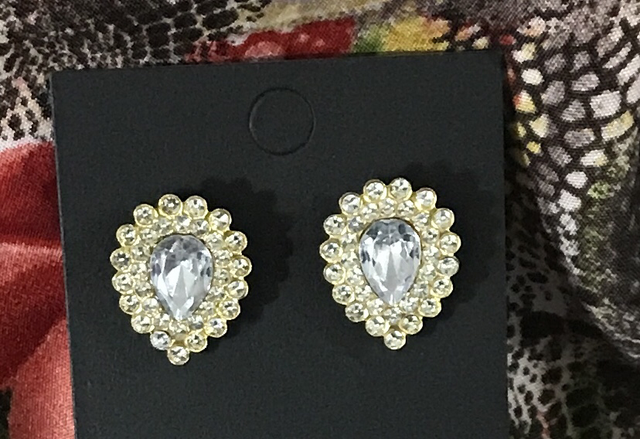 White Stone Stud Earrings - STU52