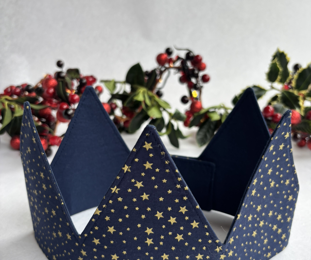 Navy Gold Stars Christmas Crown