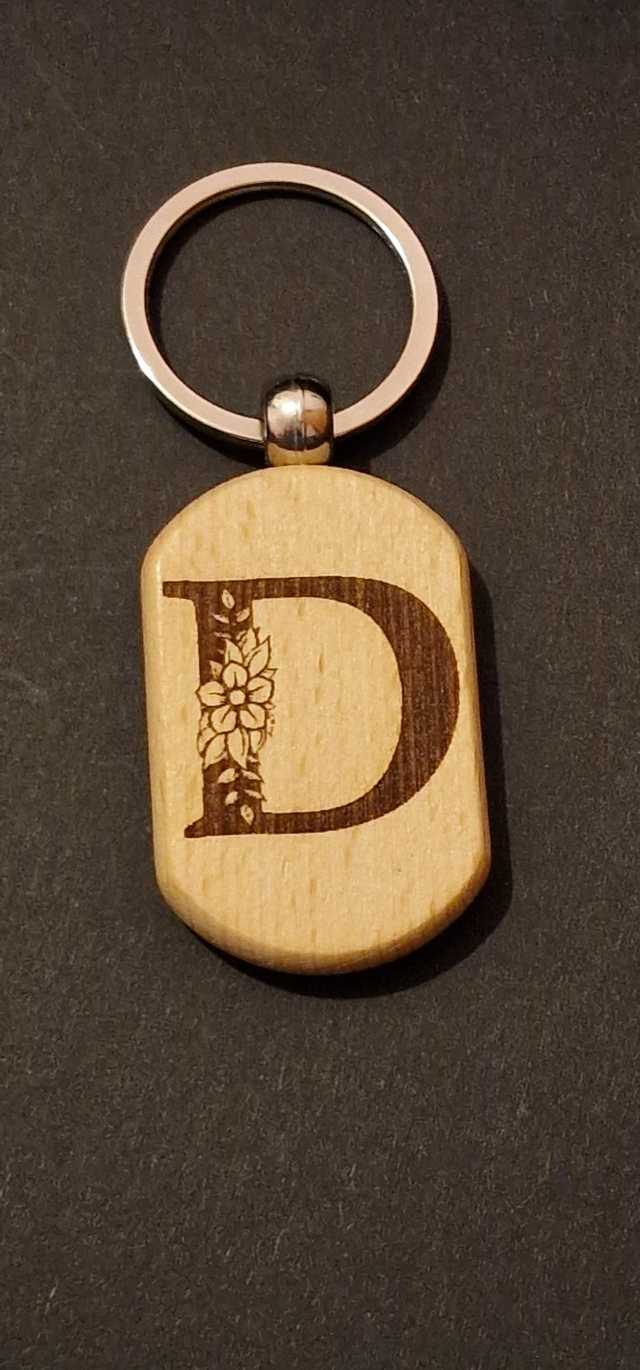 Wooden chunky key chain Letter D