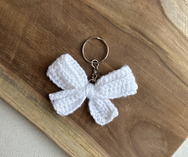 Porte clé noeud blanc 