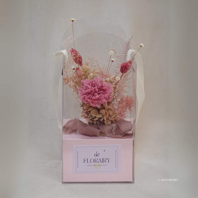 Thulian Pink | Preserved Carnation in Vase | Next-Day Flower Delivery in Bristol | UK-Wide Delivery