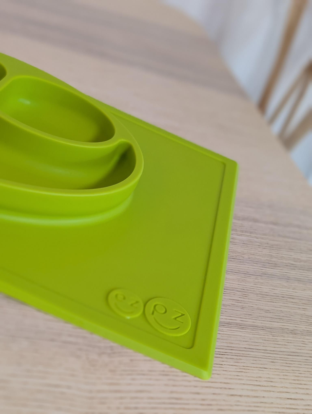 Set de table EZPZ - Prix neuf : 31.90 euros