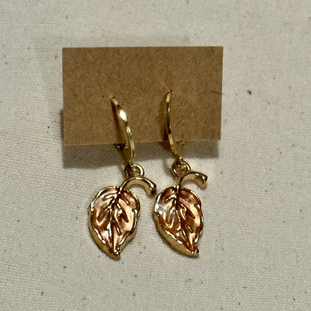 Orange leaf Huggie hoop earrings 