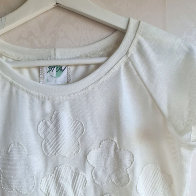 T-shirt med applikationer strl M