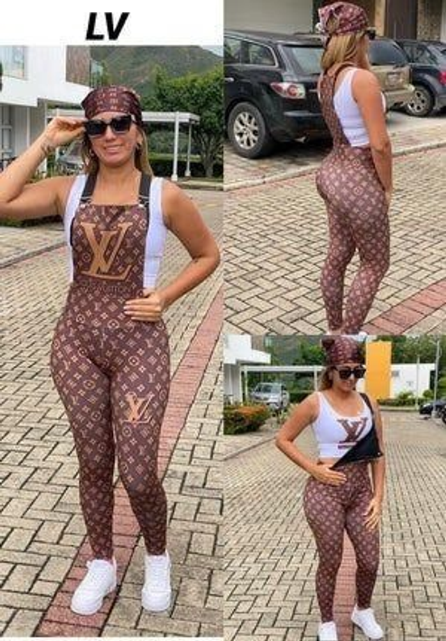 Louis Vuitton Ensemble Pour Femme