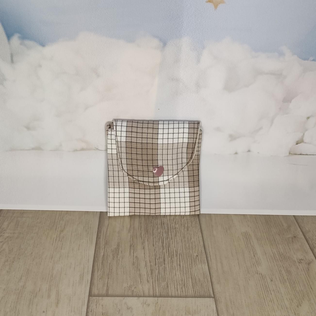 Porte cartes a carreaux 