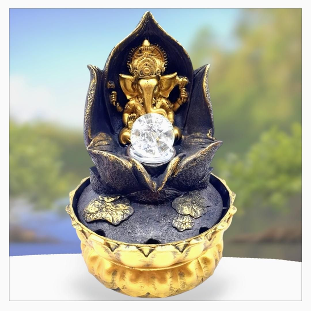 "Ganesh lotus doré" - Fontaine en résine 29 cm