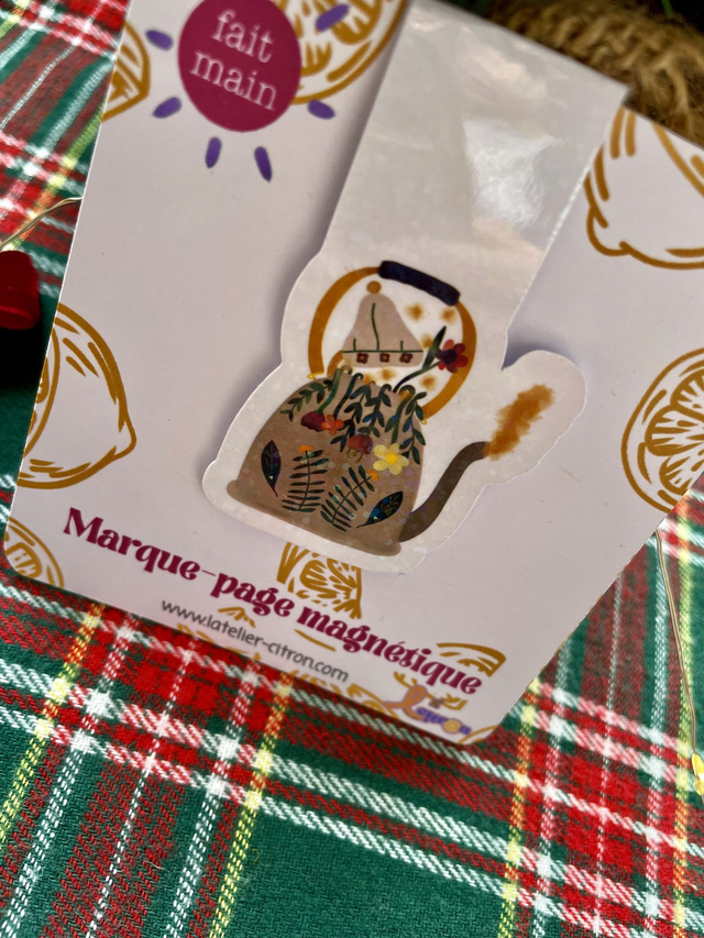 Marque-page magnétique - La théière de Noël 