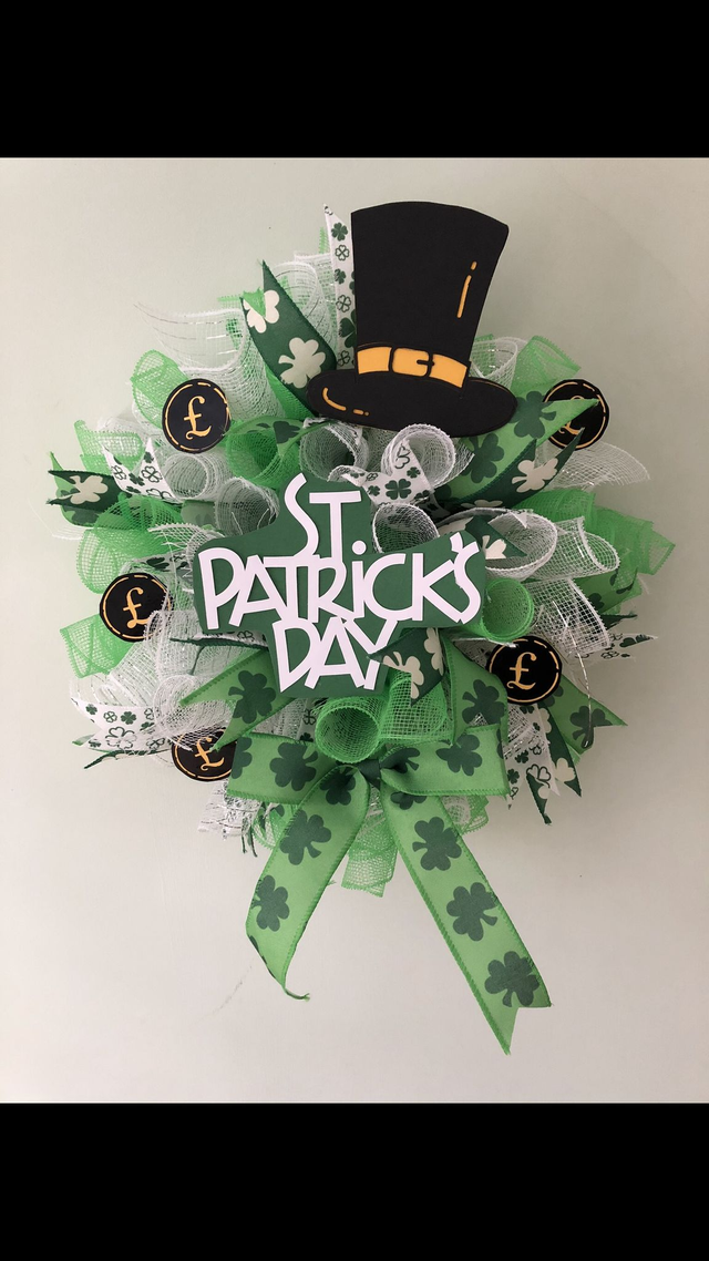 St Patrick’s day wreath 