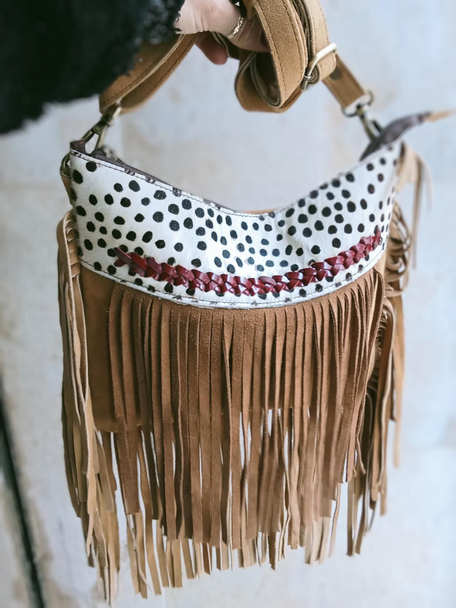 Mala de franjas em pele 