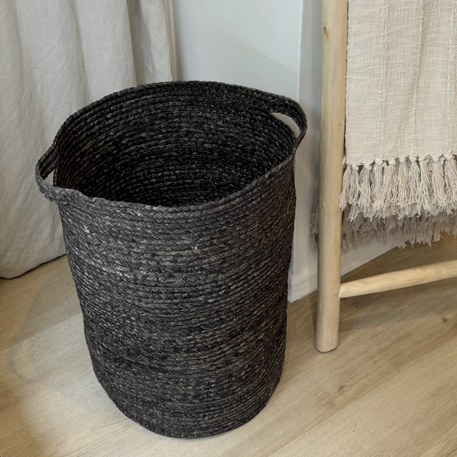 Large Water Hyacinth Basket | Noir
