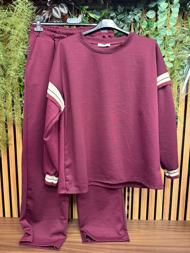 Pak met bies bordeaux