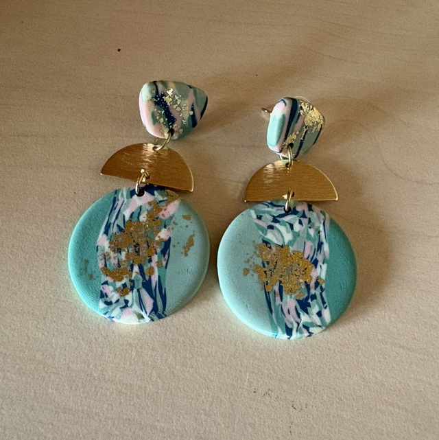 Boucle d’oreille en argile polymère 