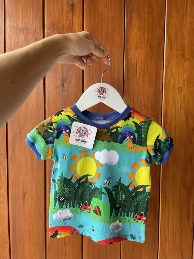 Rainbow Bug T-Shirt 6-9 Months